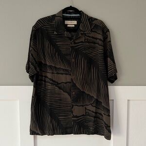 Tommy Bahama Original Fit 100% Silk Button Down Shirt